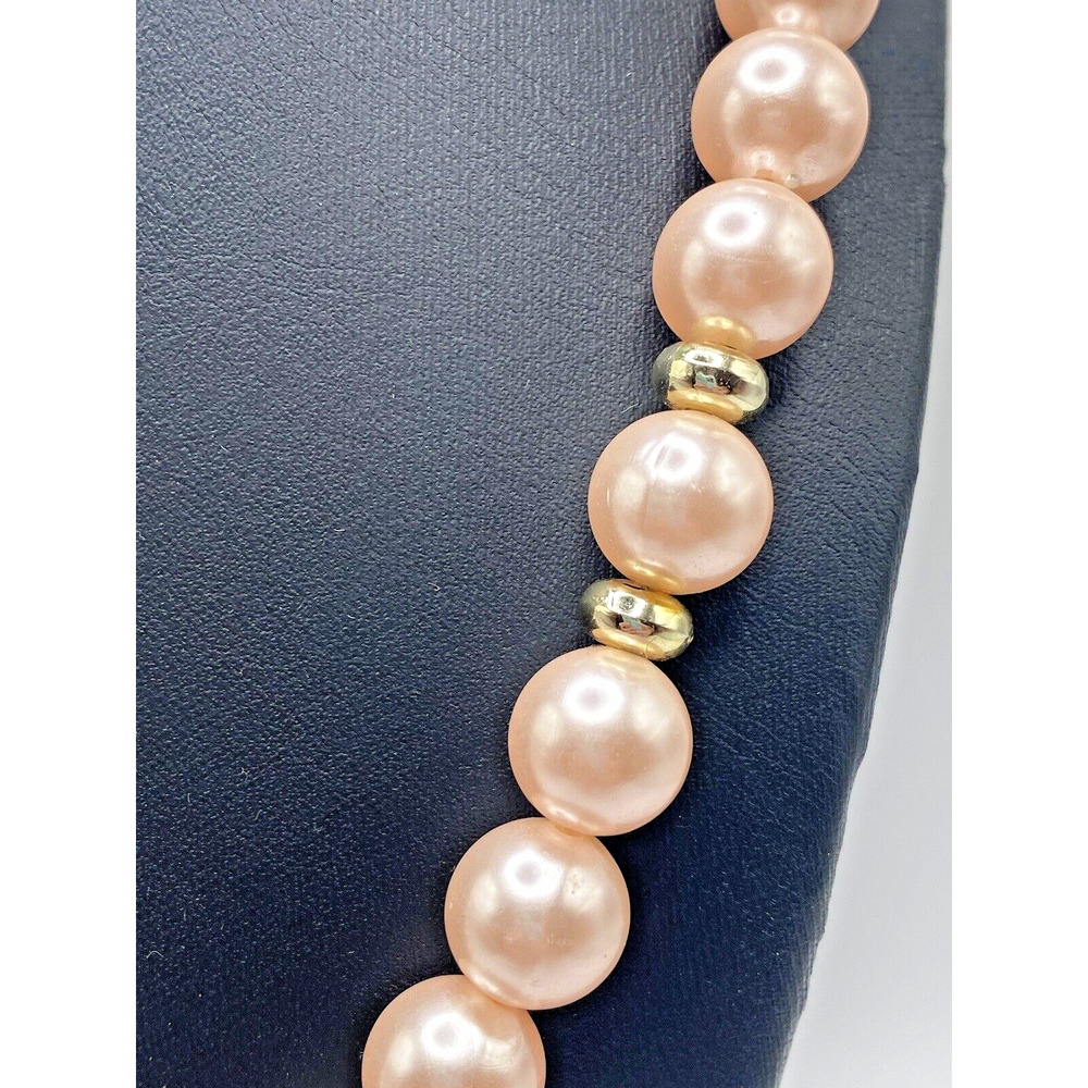 Vintage Faux Pearl Gold Tone Beaded Necklace Blush Pink Classic Retro 25" - Picture 2 of 5